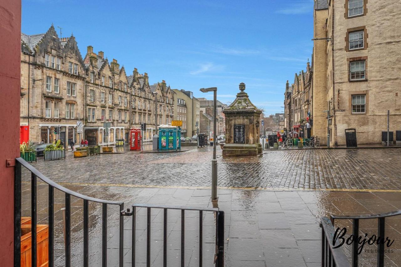 Cosy Grassmarket 2Br-1Ba - Newly Decorated! By Bonjour Residences Edinburgh Eksteriør bilde