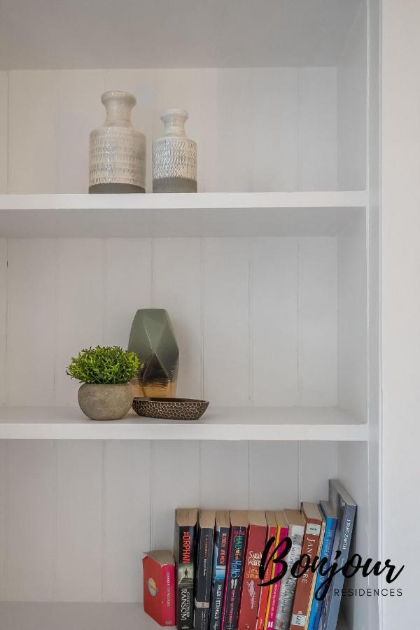Cosy Grassmarket 2Br-1Ba - Newly Decorated! By Bonjour Residences Edinburgh Eksteriør bilde